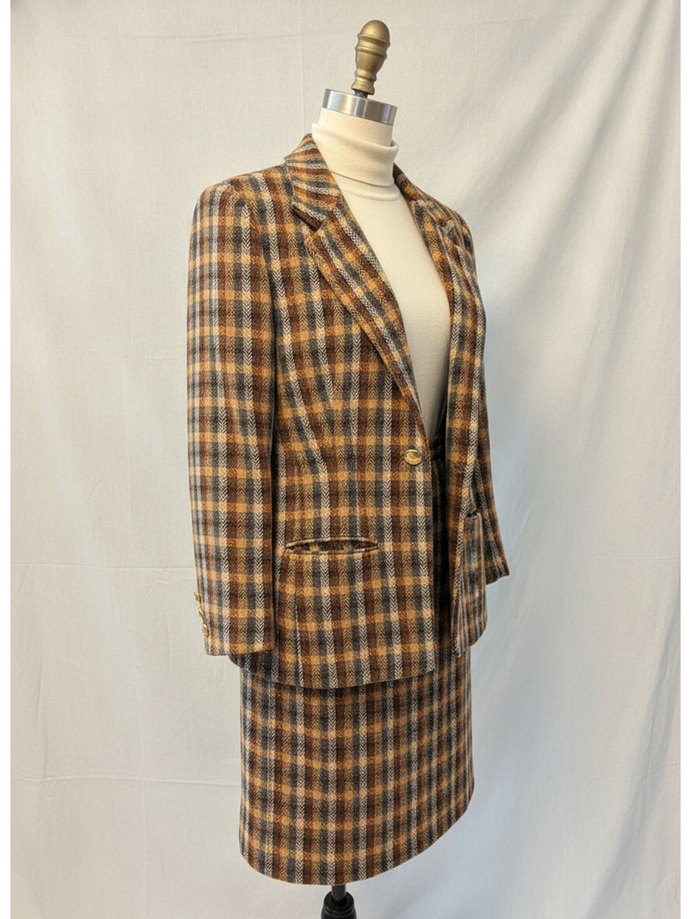 Leslie Fay 2 piece women's suit brown plaid wool blend